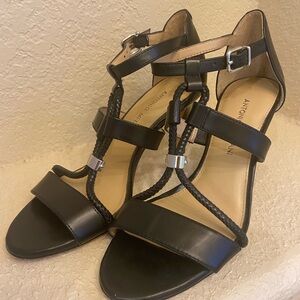 Antonio Melani black leather sandals
